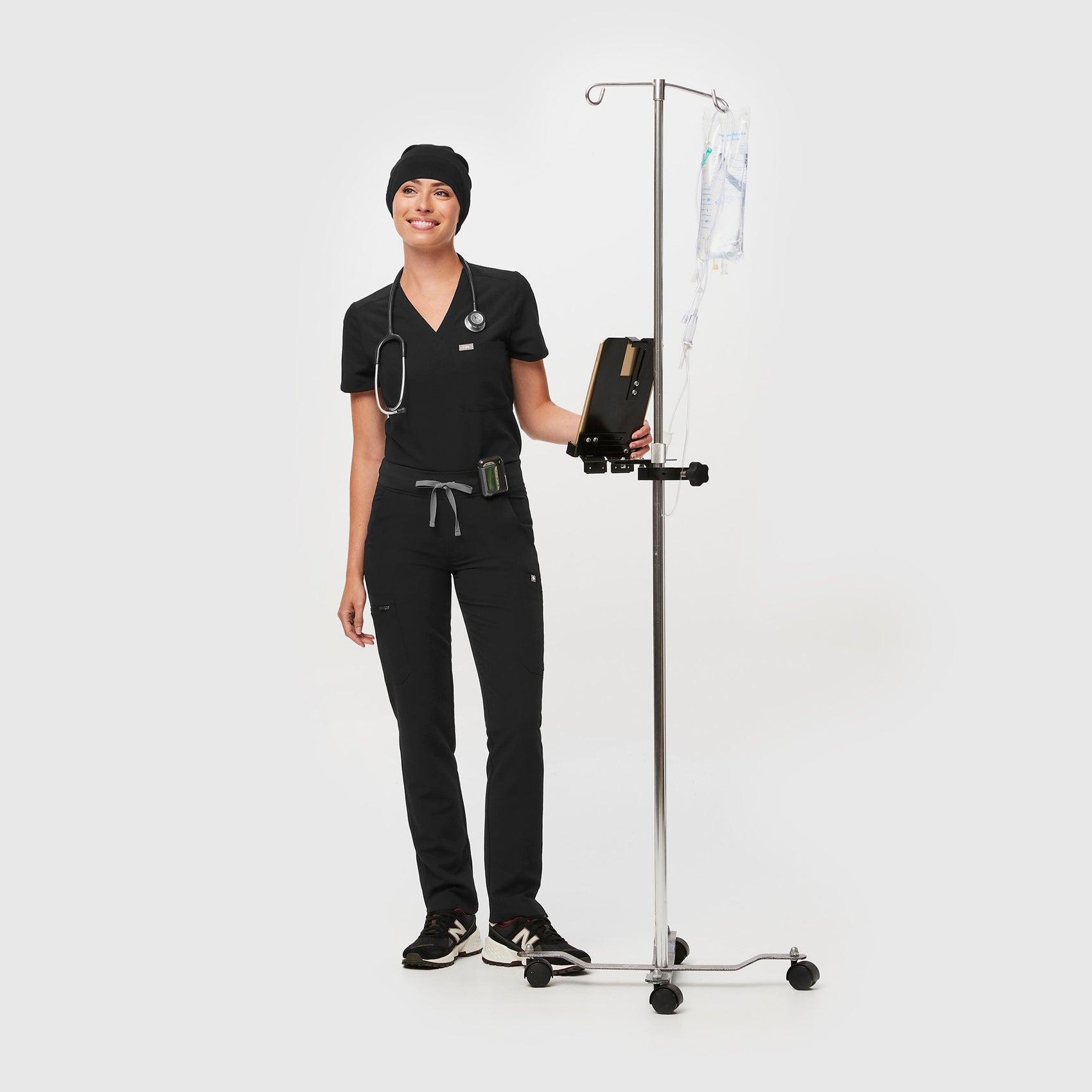 Modern Expandable Scrub Cap - Black