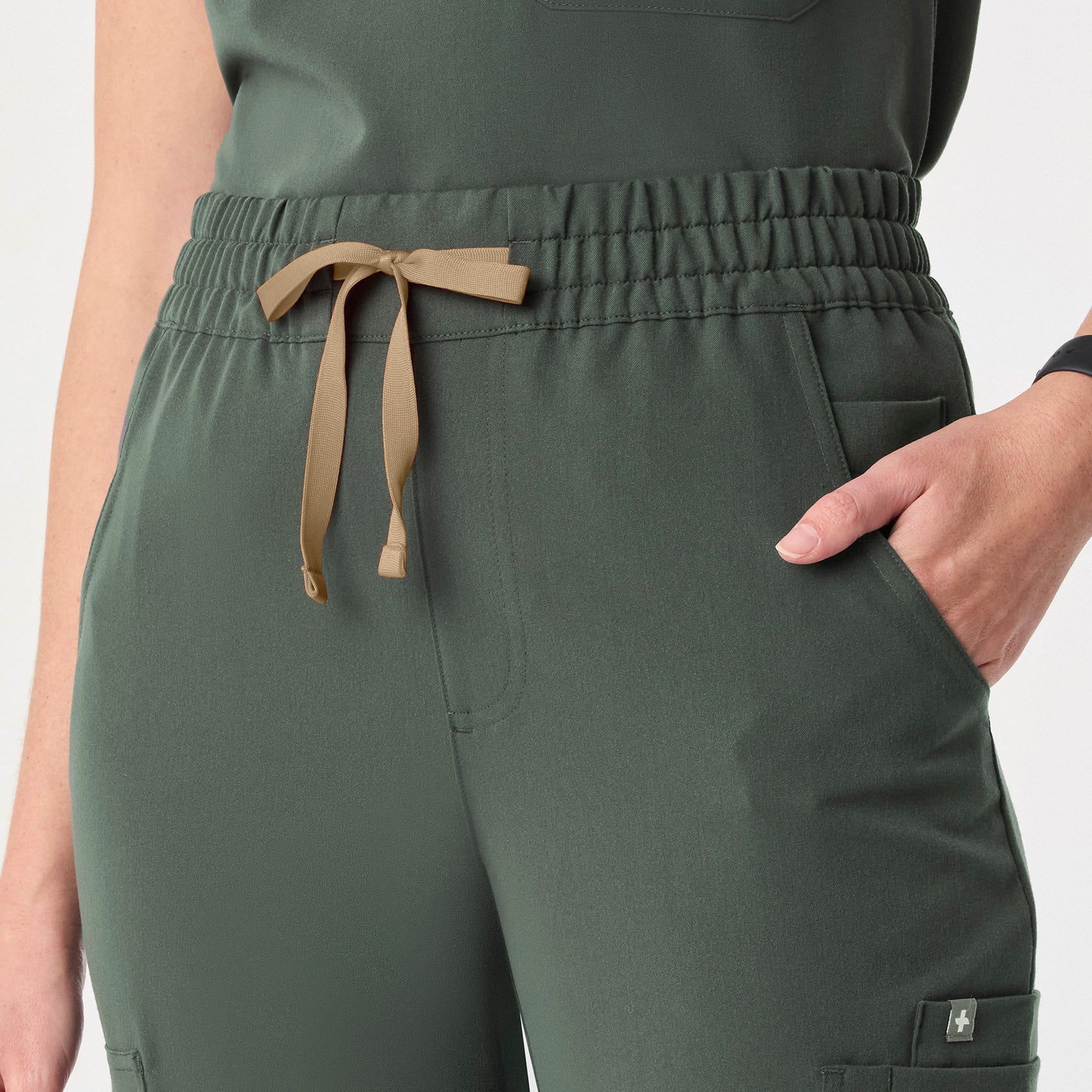 Dowa High-Rise Straight-Leg Scrub Pant - Moss