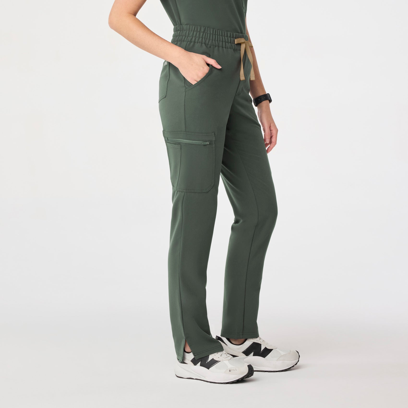 Dowa High-Rise Straight-Leg Scrub Pant - Moss